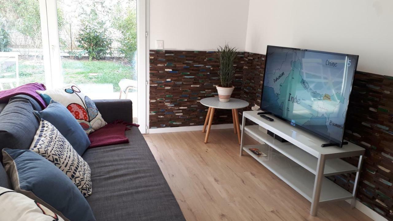Residence Le Chateau Champs-Sur-Marne Luaran gambar