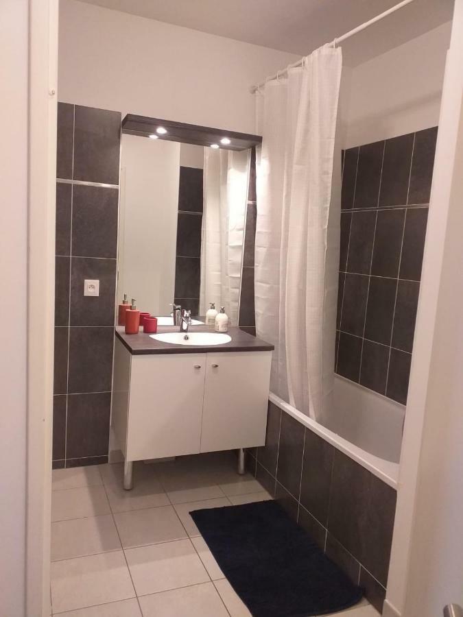 Residence Le Chateau Champs-Sur-Marne Luaran gambar